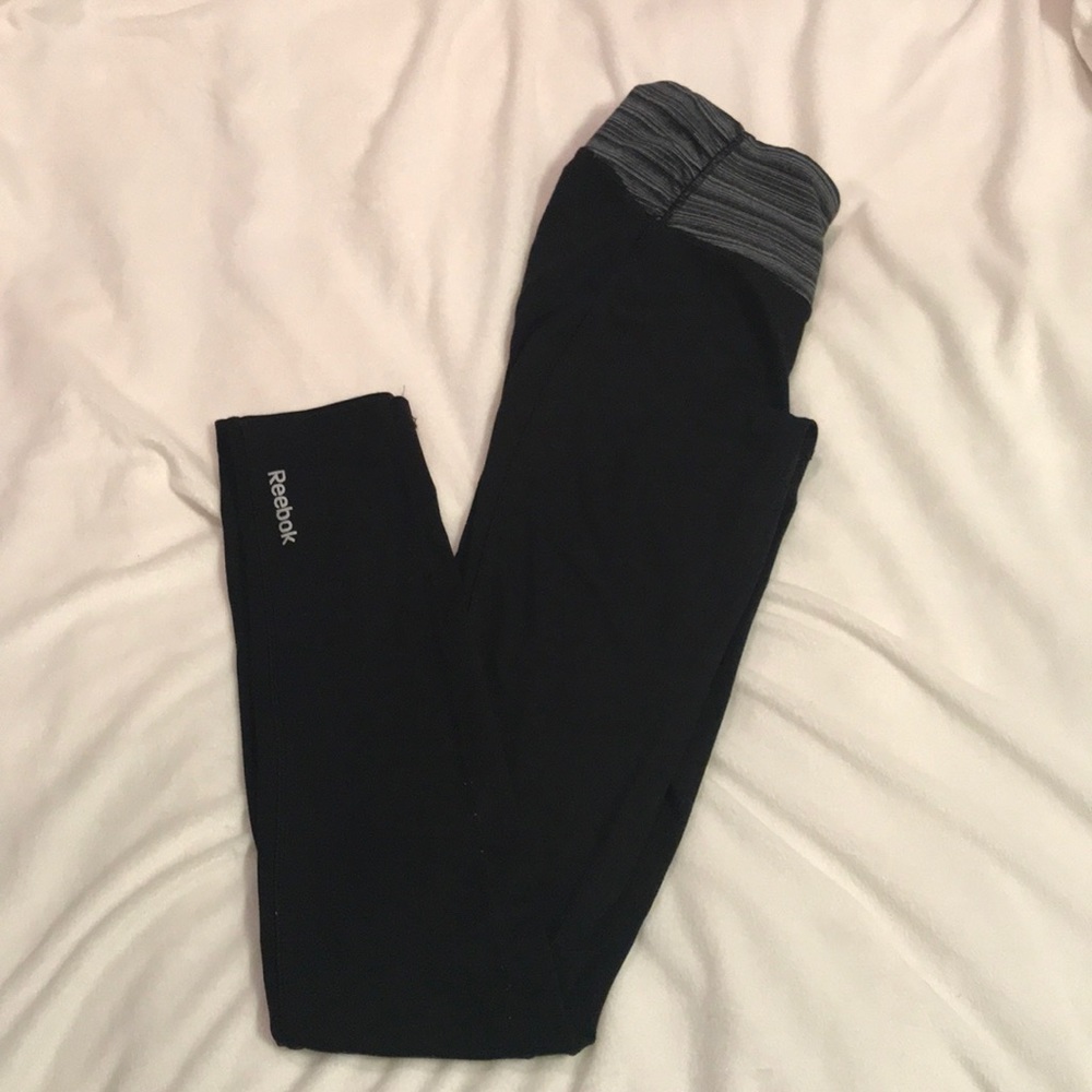 🌿ALL MUST GO🌿 Reebok leggings